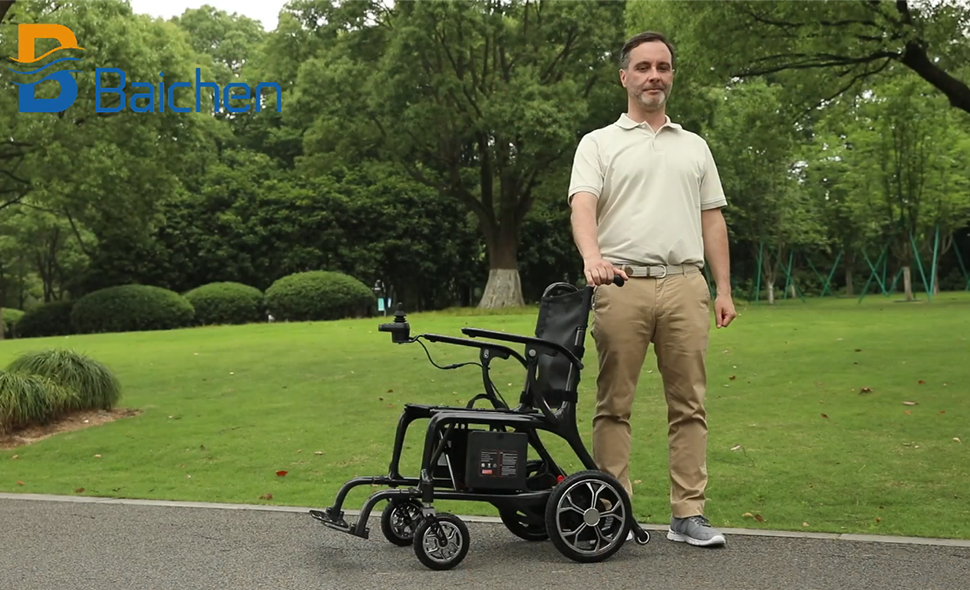 Luxury Rigid Ultra-Light Carbon Fiber Electric Wheelchair