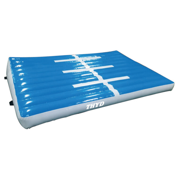 INFLATABLE INCLINE MAT
