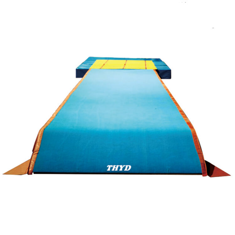 TUMBLE TRACK