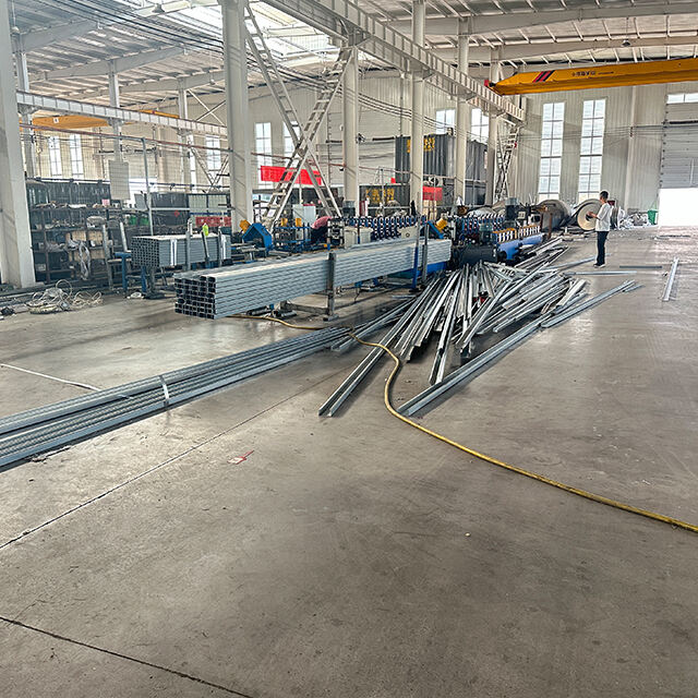 Système de support en acier C pour application au sol – La base fiable pour fermes photovoltaïques à grande échelle