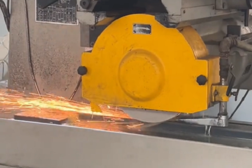 Achieve precision grinding plate, vertical leveling accuracy.