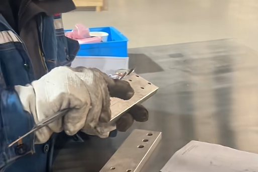 Deeply engage in frontline production, provide precise guidance to improve quality and efficiency