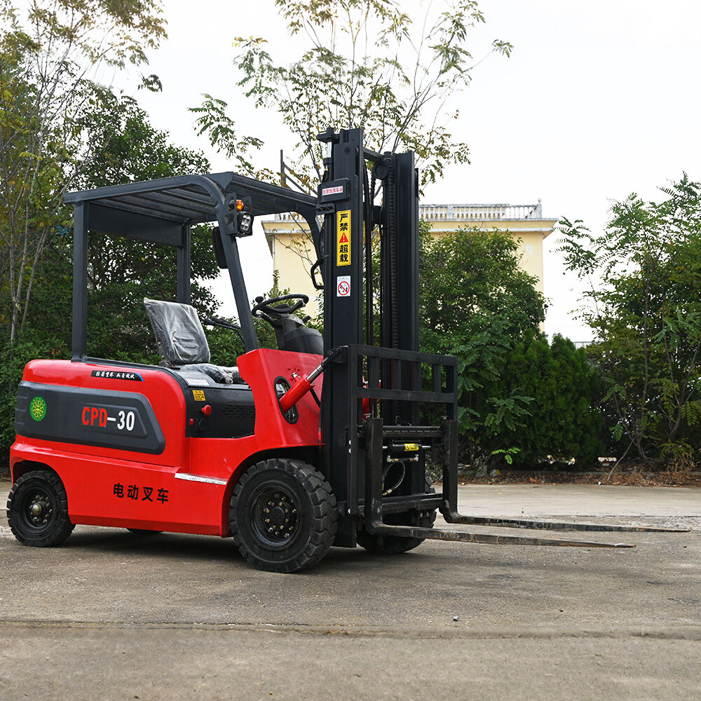 3 Ton Electric Forklift | Lithium, 4x4, 4.5m Lift & CPD30 Models