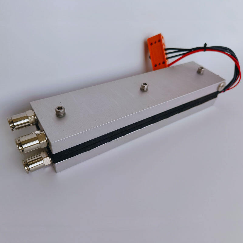 Thermoelectric liquid cooling assembly LL-210-24