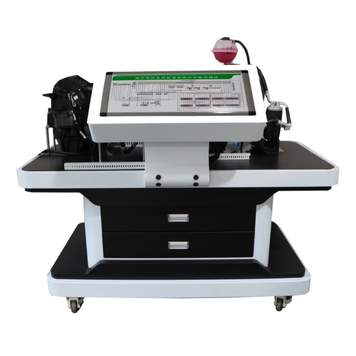 Schulungsplattform für die vernetzte Steuerung von Hochvolt-Systemen in Fahrzeugen mit alternativen Antrieben