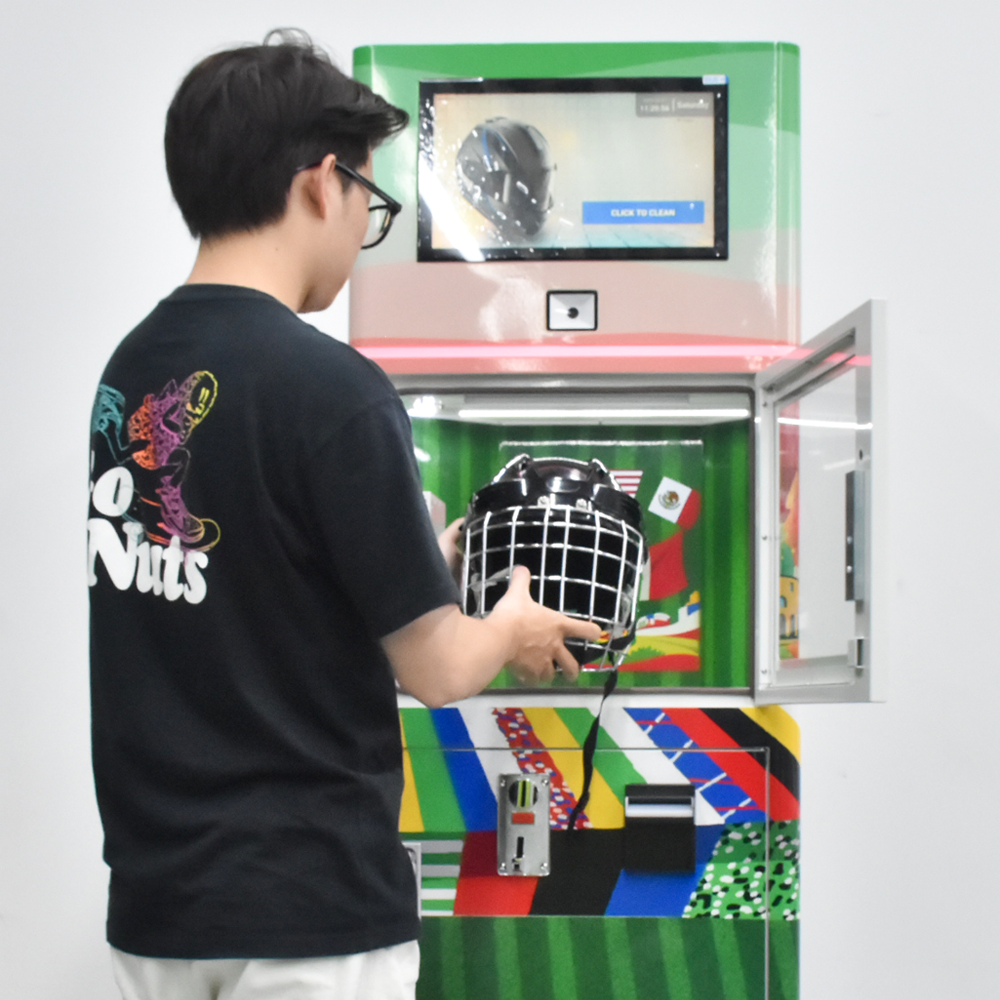 Patent Manufacturer Custom Automatic Commercial Motorcycle Bike Helmet Vendo Dry Cleaning Washing Machine with Wordcup Theme