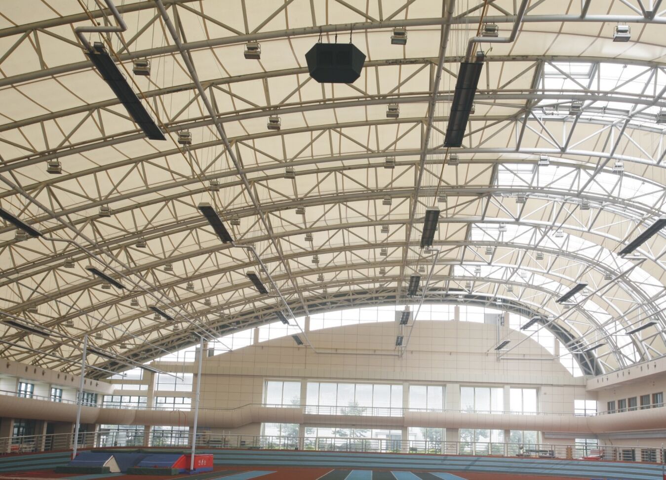 An indoor athletics stadium.jpg