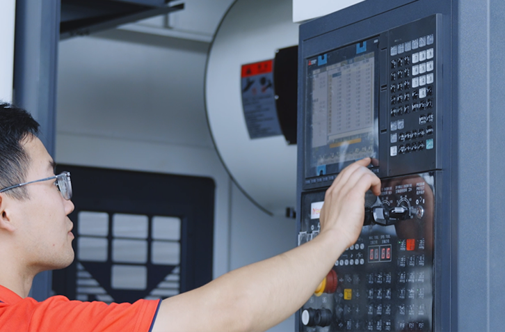 Customized service and Full life cycle technical Support