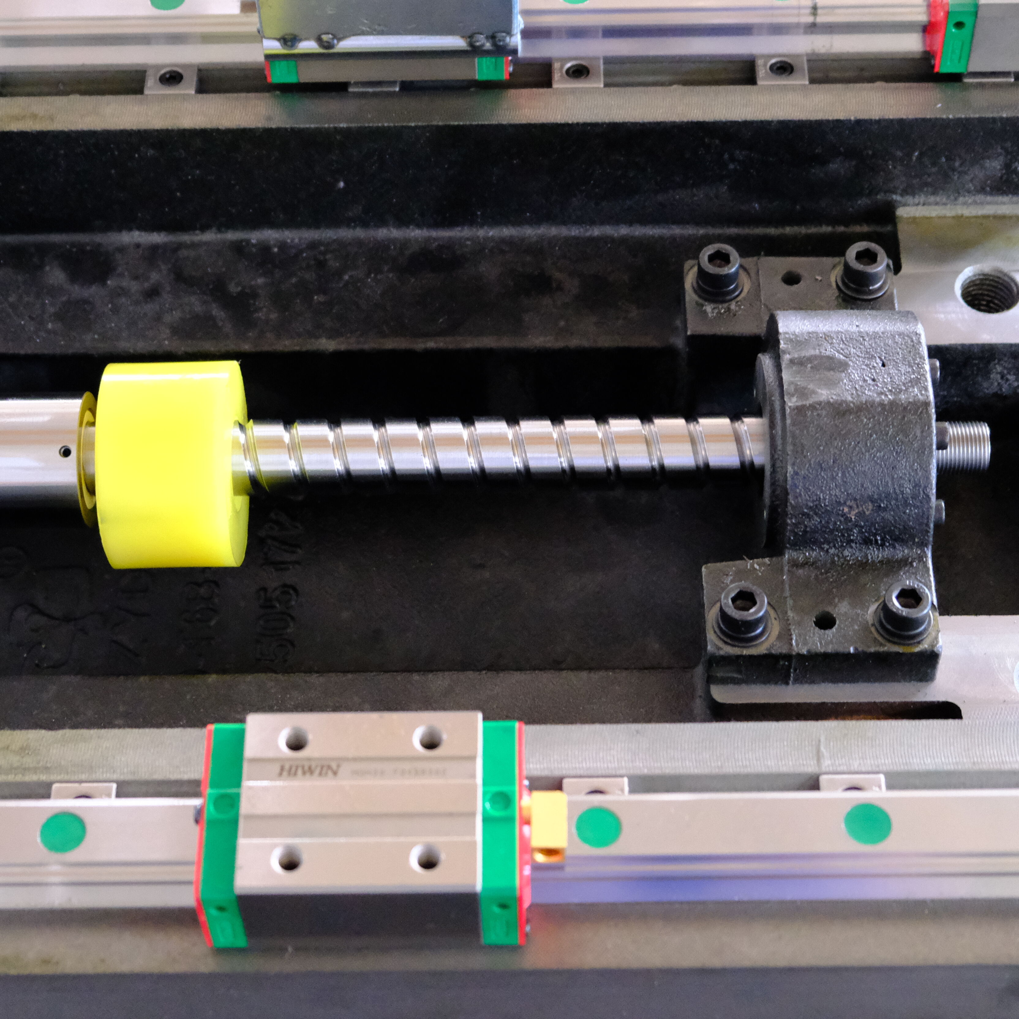 1.C3-Grade Lead Screw.JPG