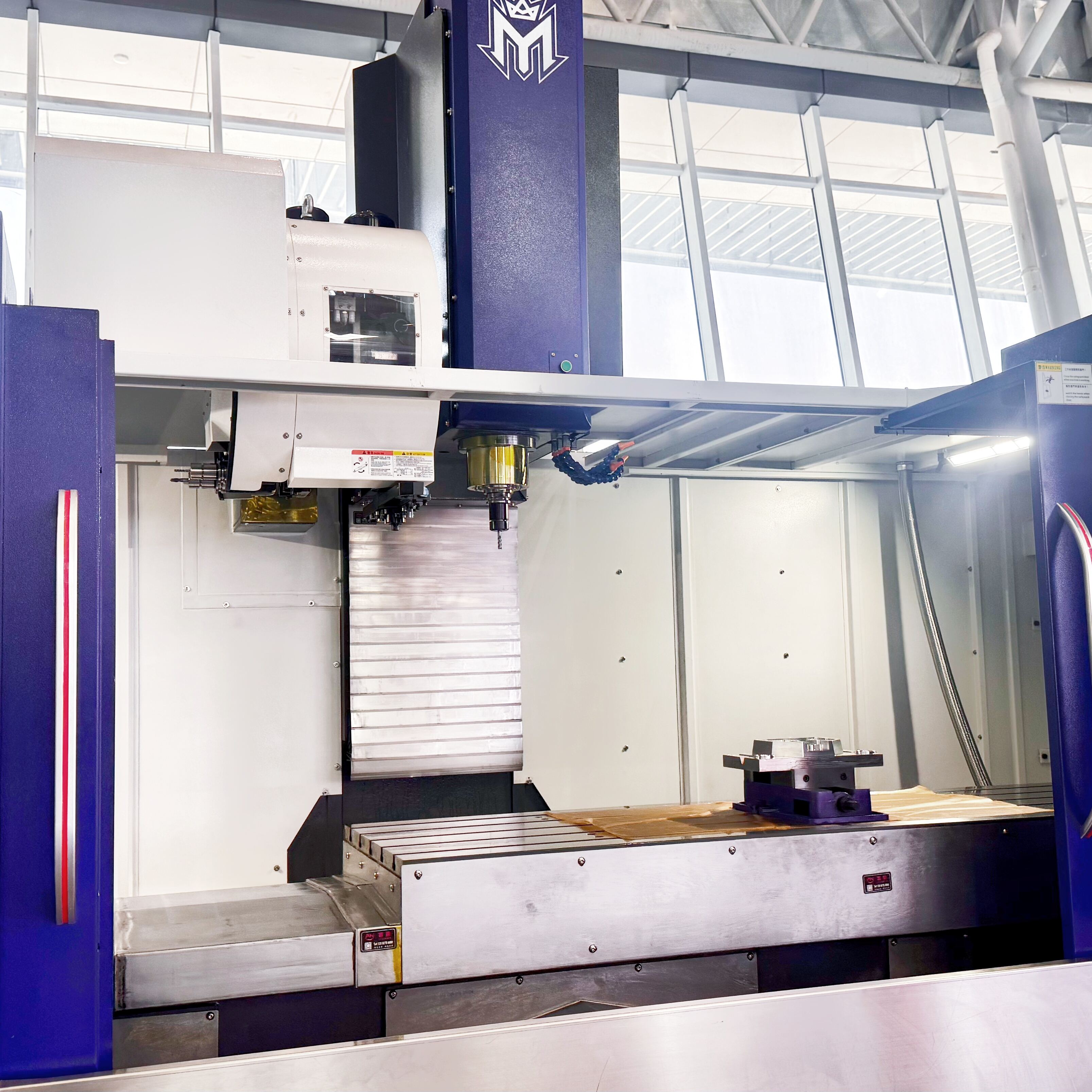 Makapangyarihang 3-Axis Machining Workhorse