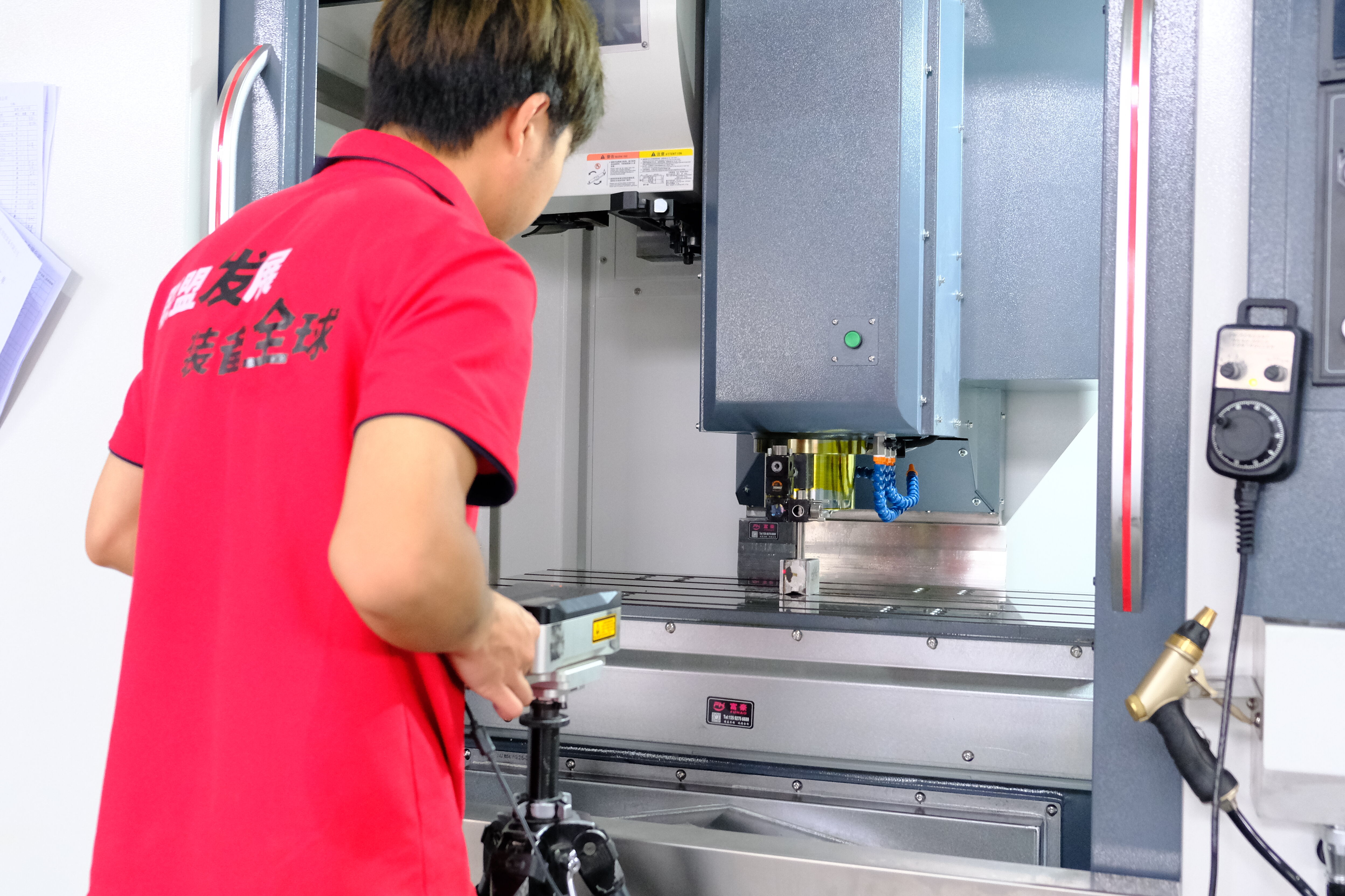 Kundige CNC Programmeringsdienste vir Verbeterde Vervaardigingseffektiwiteit