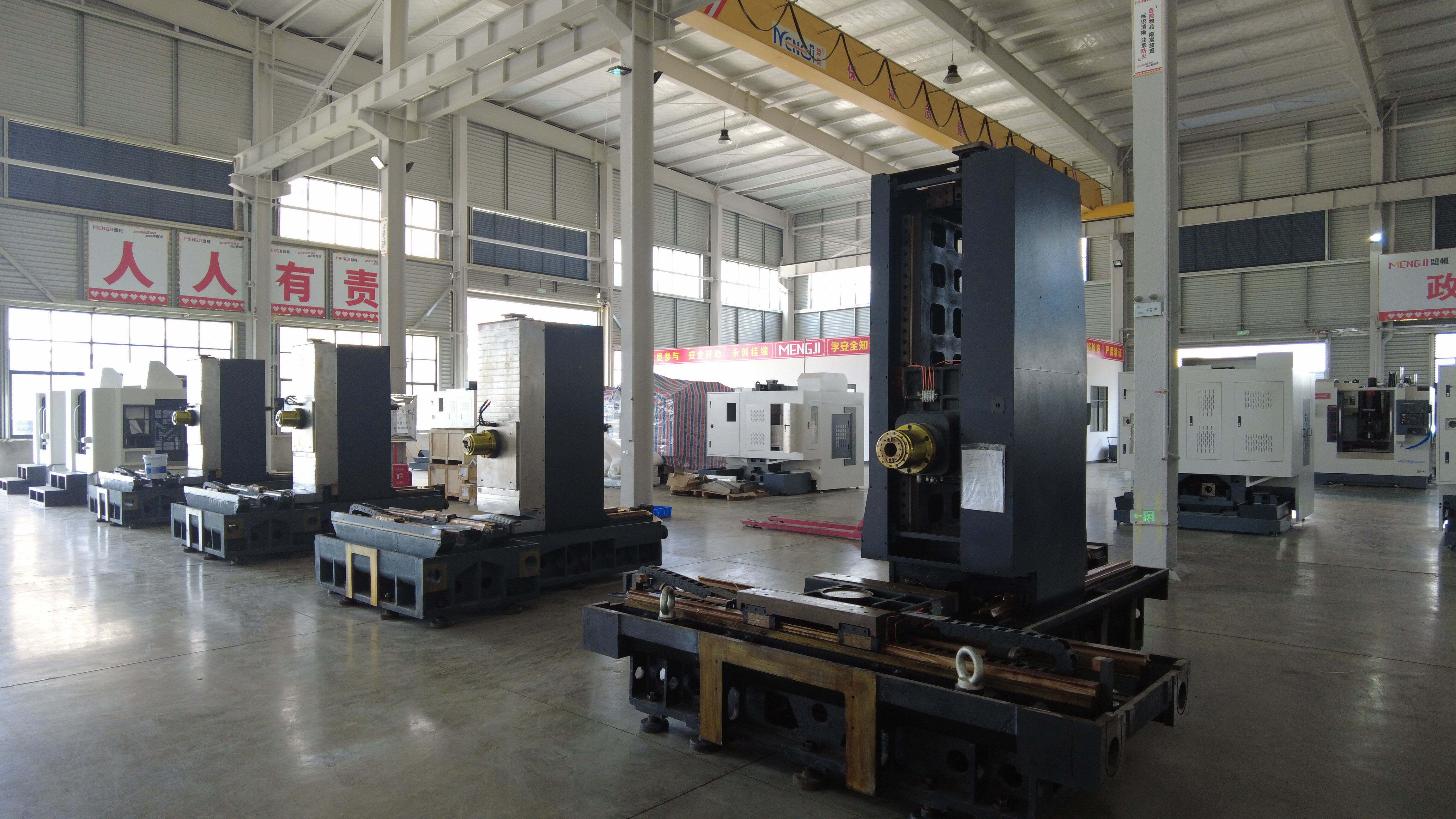 Maraming Gamit na 3-Axis at 4-Axis na Konpigurasyon