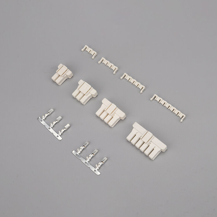 What Makes Plug Connectors Crucial for High-Performance Electronic Circuits?