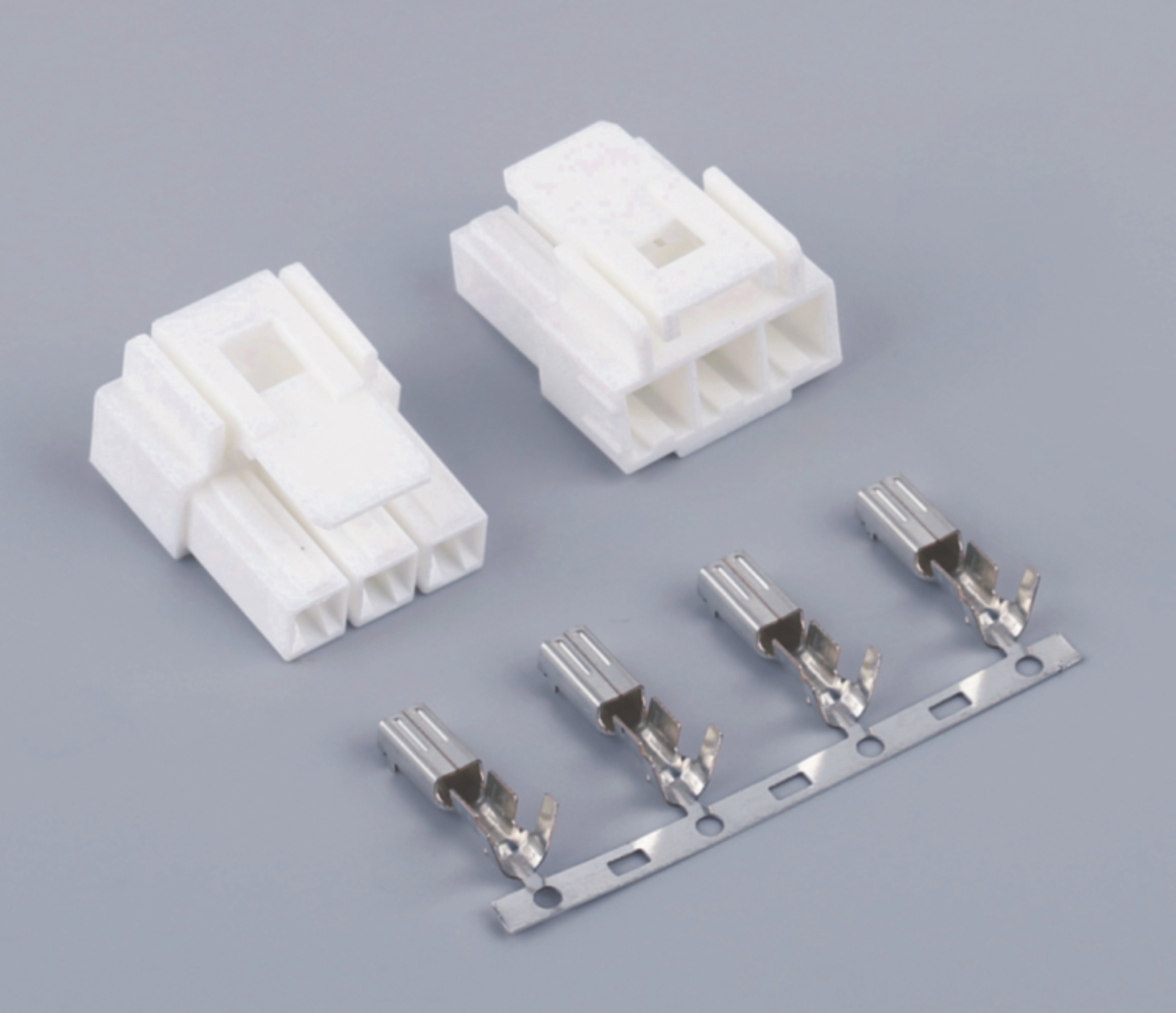 What Key Advantages Do High-Performance Automotive Connectors Offer?