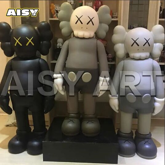 Esculturas auténticas KAWS de fuentes confiables