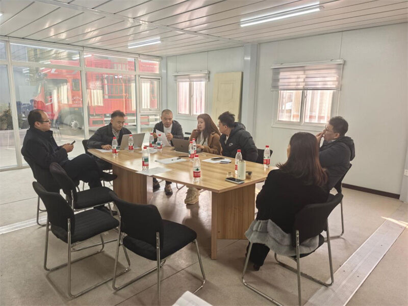 Bosnia and Herzegovina Client Representatives Visit Our Factory, Reaching Preliminary Cooperation Intent