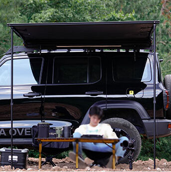 Soft shell side awning details