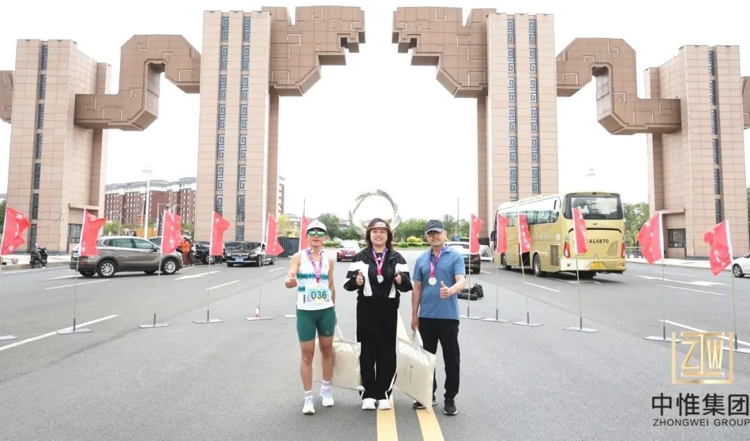 All actions have no boundaries, and the mountains and rivers bear witness! The first hiking event of Zhongwei Group & Kangping Running Association came to a passionate conclusion! ​