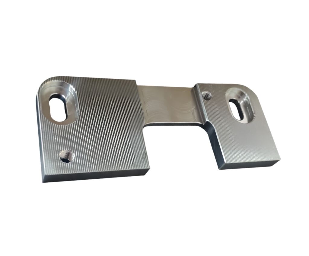 Serrated plate of train