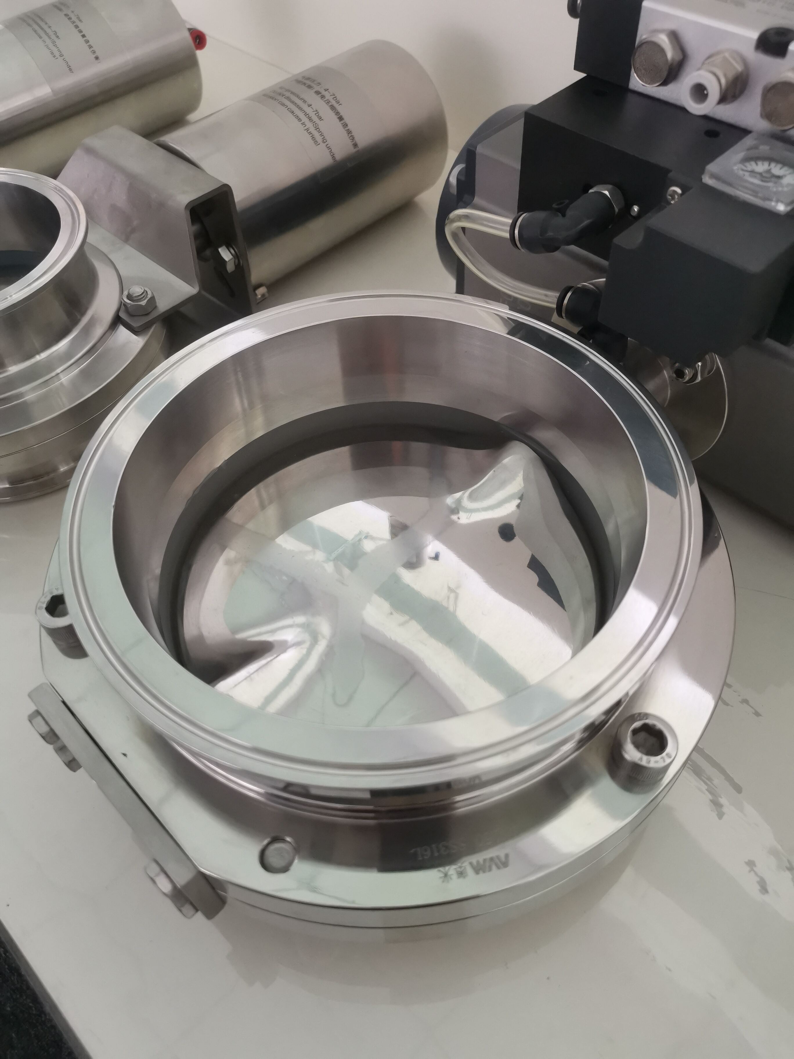 Sanitary Butterfly Valves for Clean and Hygienic Fluid Control in Food and Pharma Industries