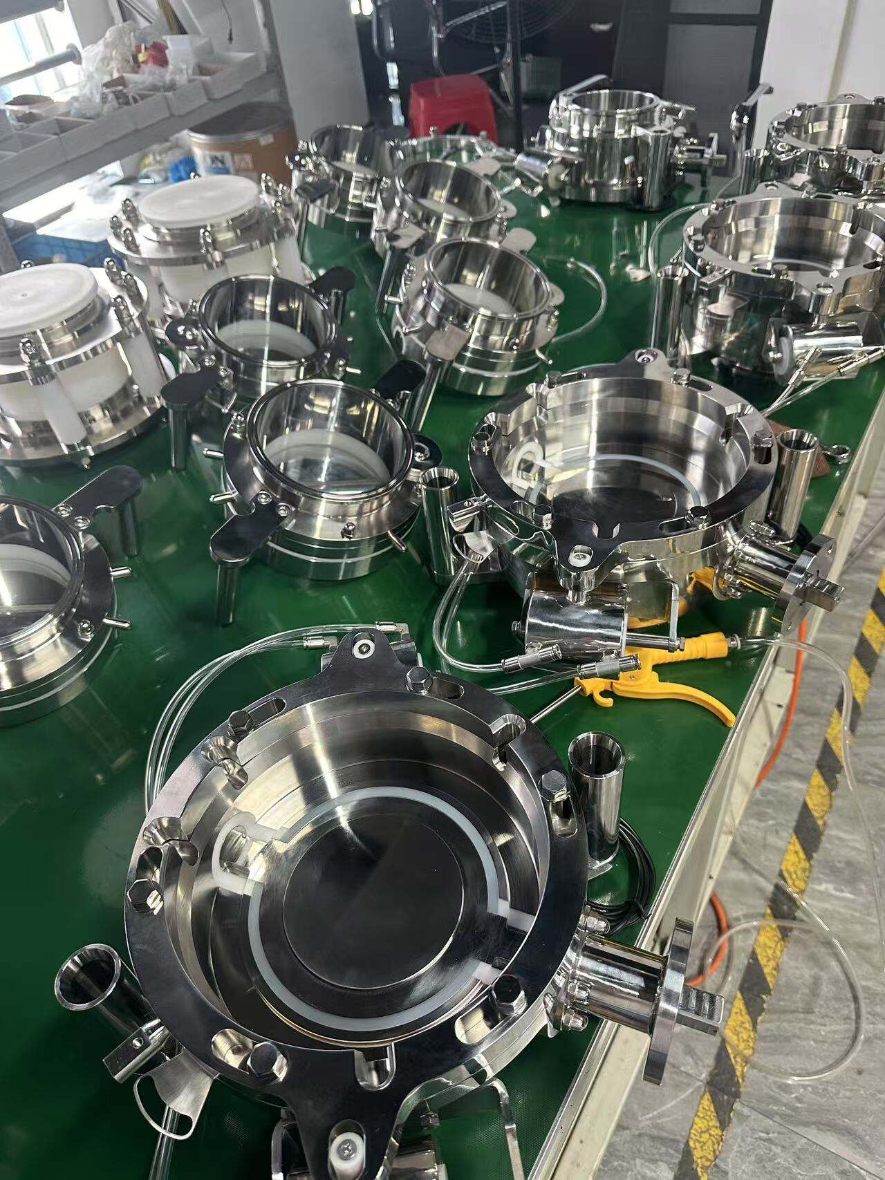 Versatile AB Valves for Efficient Fluid Switching in Automated Production Systems