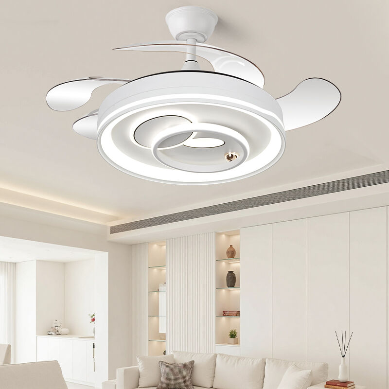 Wit Plafonwaaiermetligte, Kandelaarwaaiermetligte