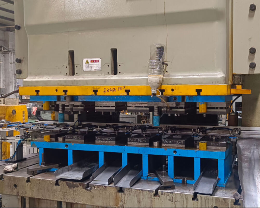 10 designer professionisti, servizi OEM/ODM presso Yesheng