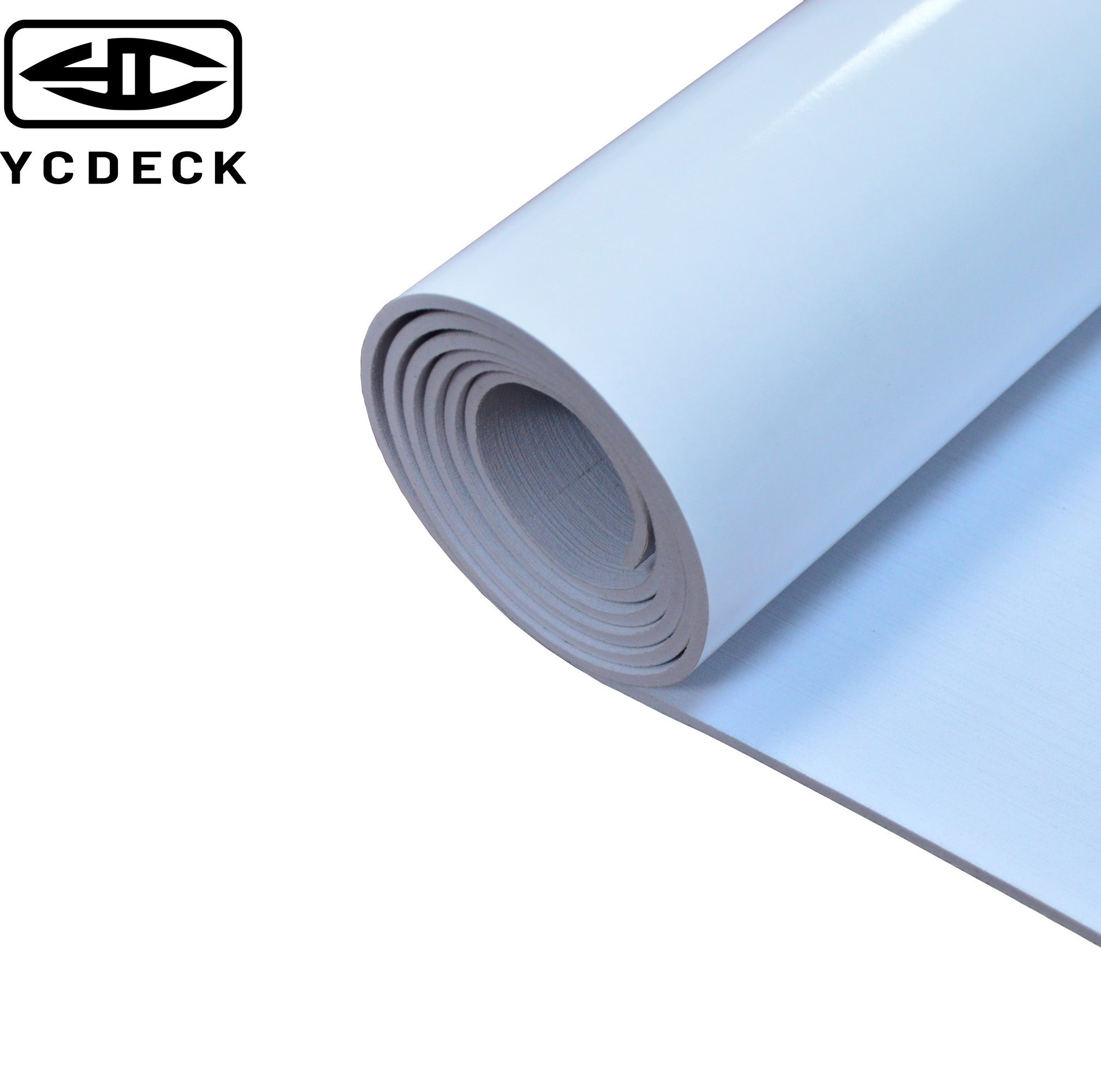 Hvaða eiginleikar gera EVA-skvamplagsmót ítarlega fyrir sjálfgerðar og sérsniðnar uppsetningar?