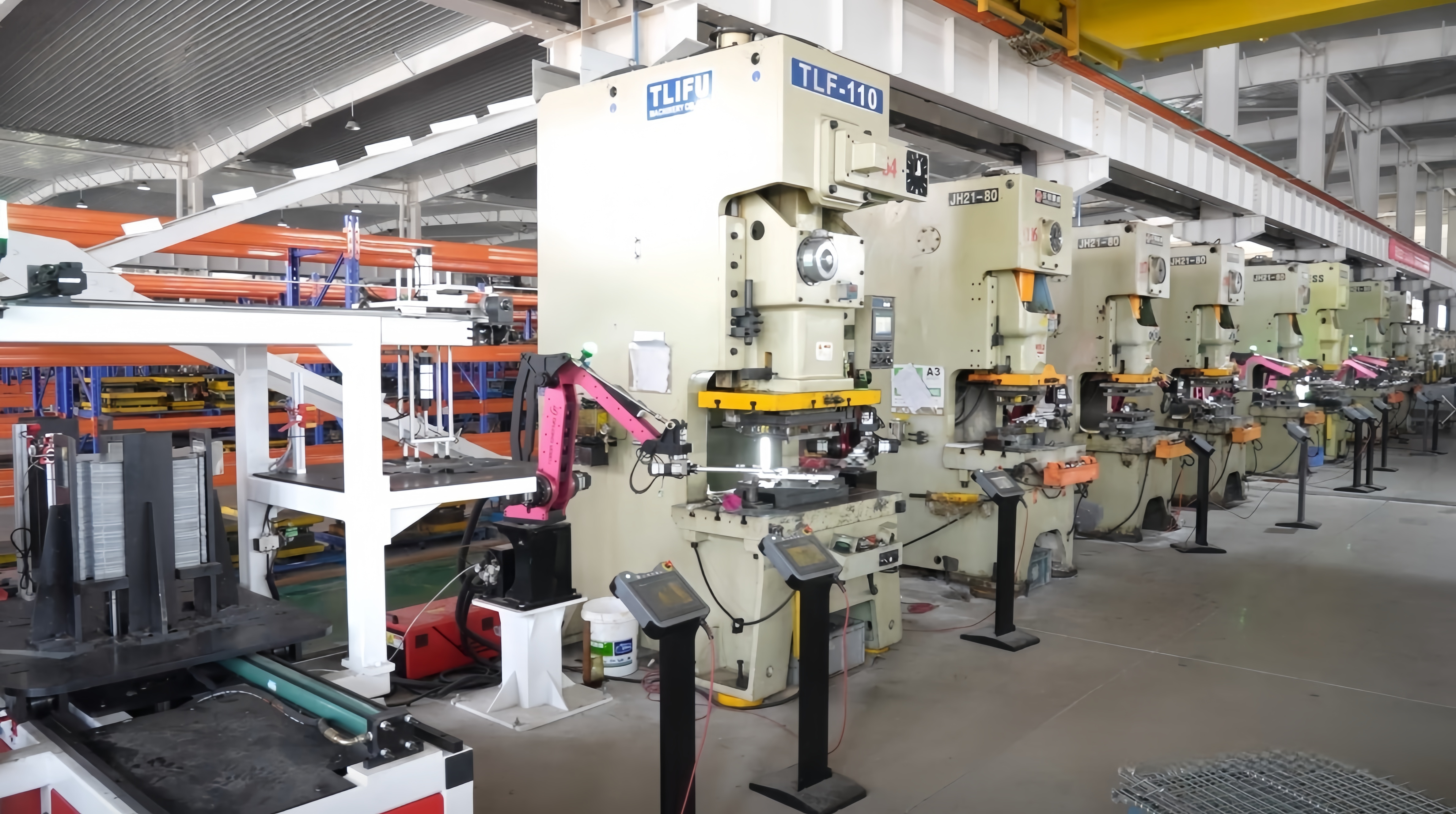 Metal Stamping: The Backbone of Modern Manufacturing & DEEPLINK’s Advanced Custom Solution