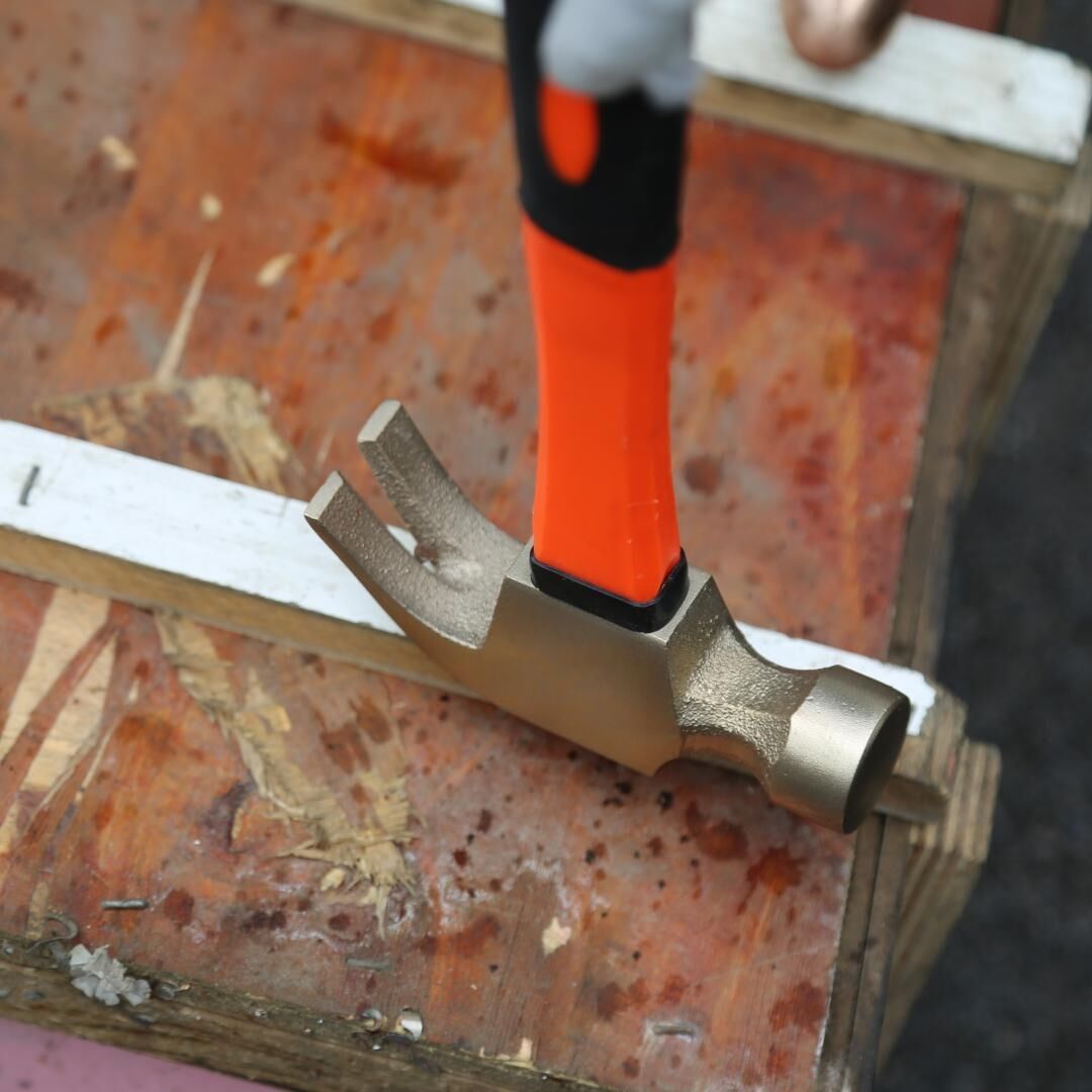 DeepLink Non-Sparking Hammers: Safety Tools in High-Risk Scenarios