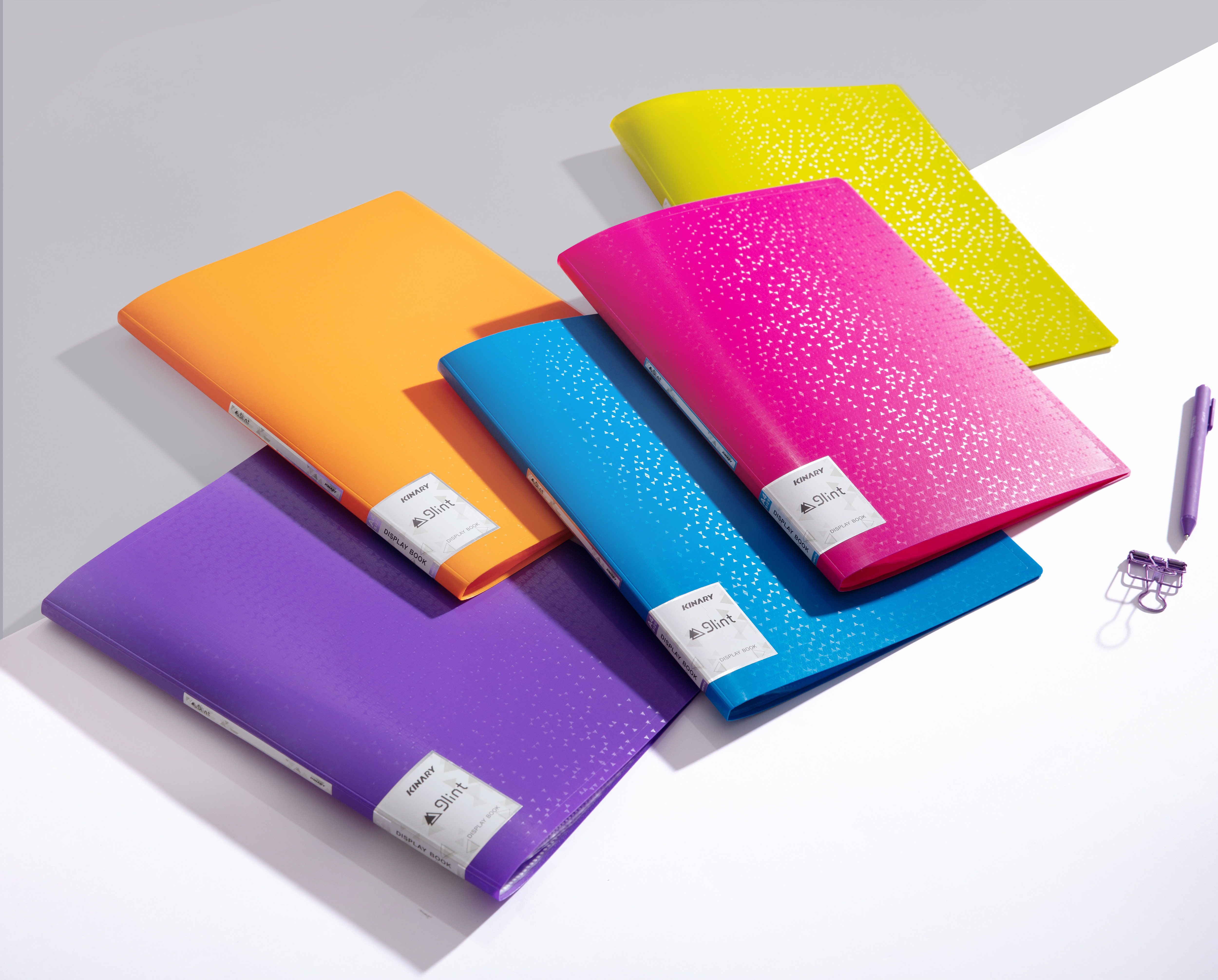 Can Clear Books Improve Document Presentation