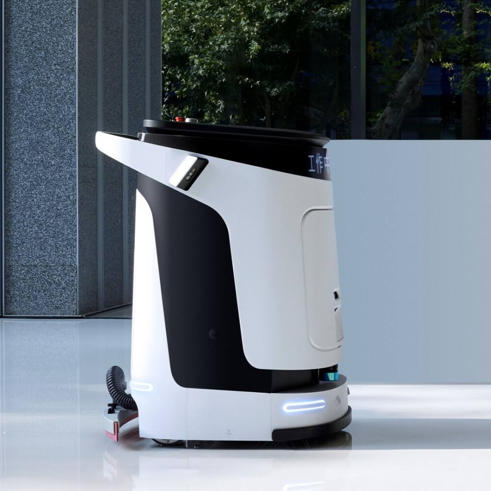 ECOVACS 商用ロボット床洗浄機 DEEBOT PRO M1 | 商用ロボット掃除機 |