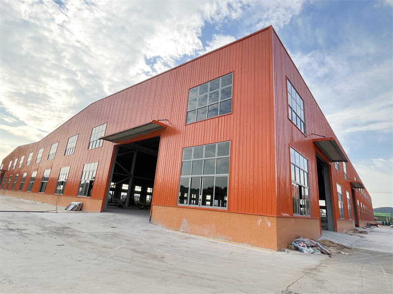 Atelier à structure métallique haute résistance avec support de pont roulant