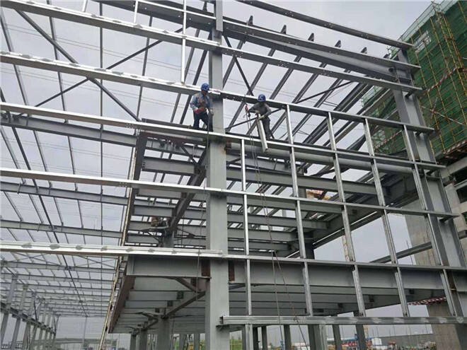 Comment comparer efficacement les prix des structures métalliques ?