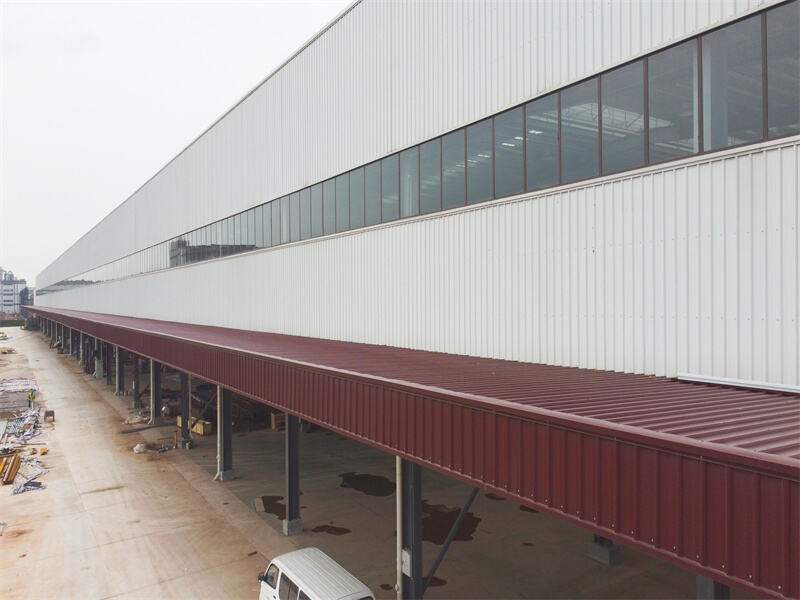 Atelier à Structure Acier sur Grande Portée pour Utilisation en Usine