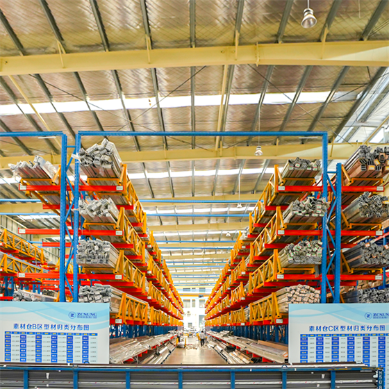 Three-dimensional storage