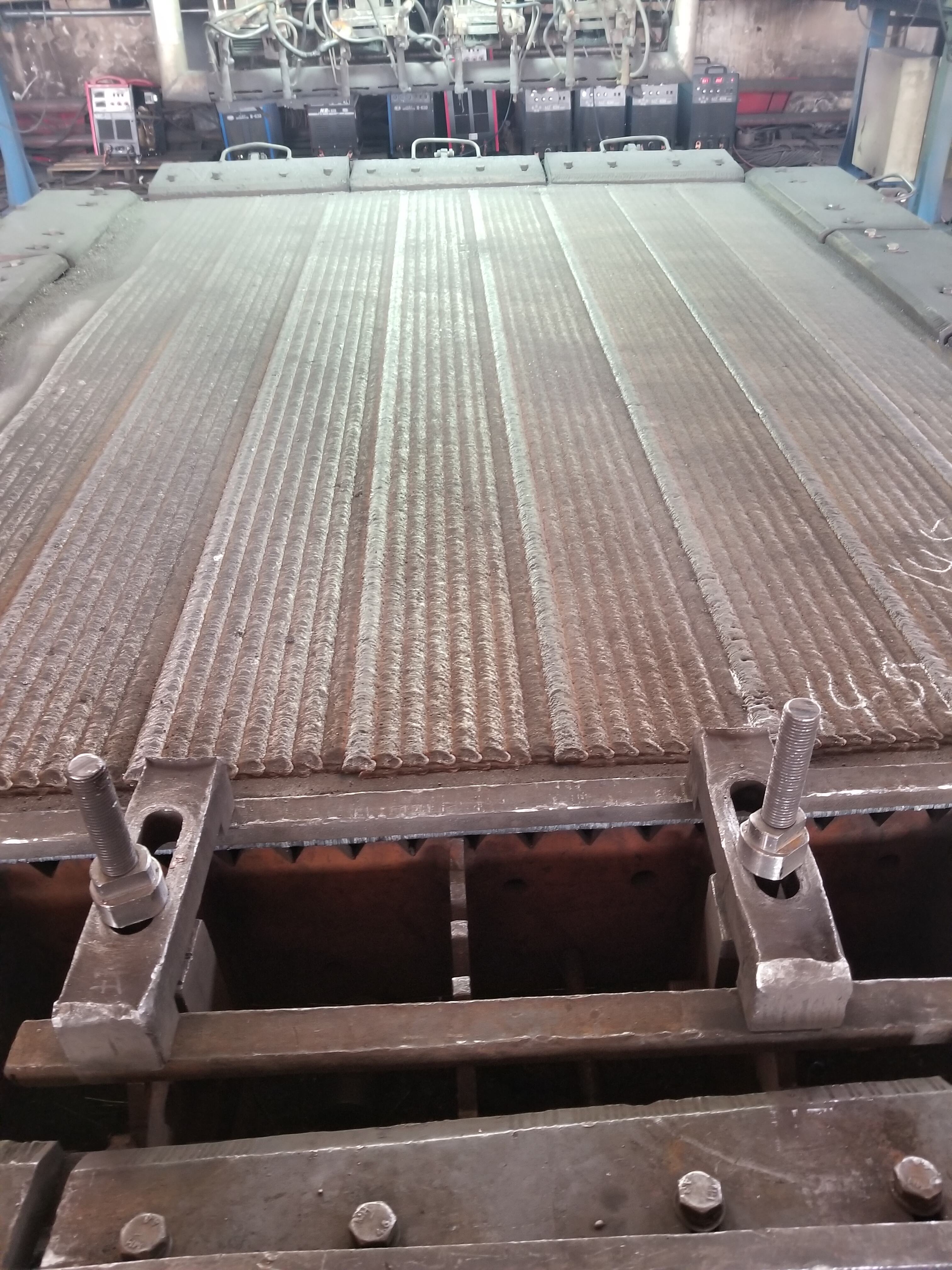 Crushing Wear Costs: Industrial-Grade Chromium Carbide Wear Parts | 8-25X Lifespan