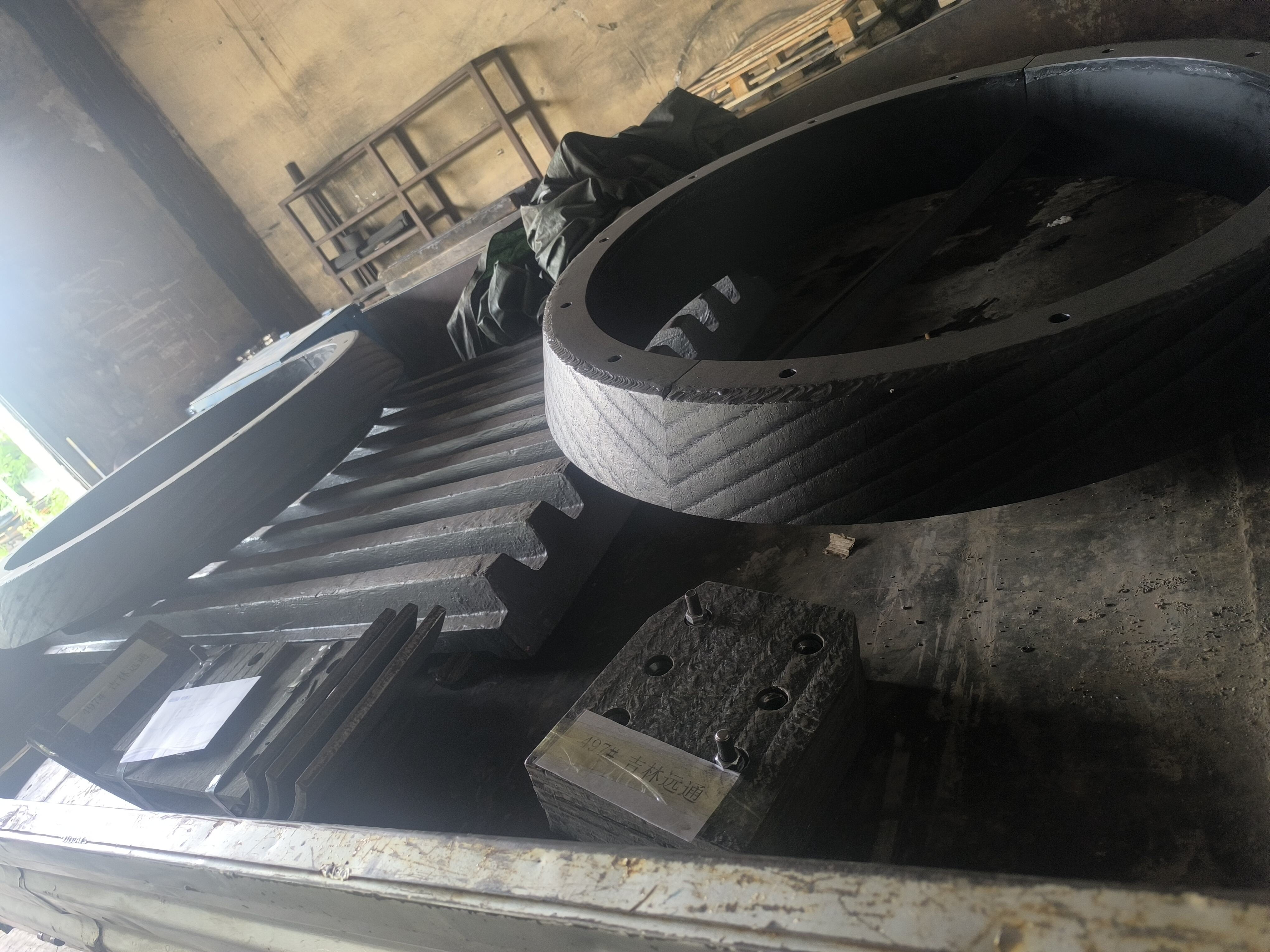 Hard-Plate® Wear Parts Significantly Extend Equipment Service Life FOR IMMEDIATE RELEASE