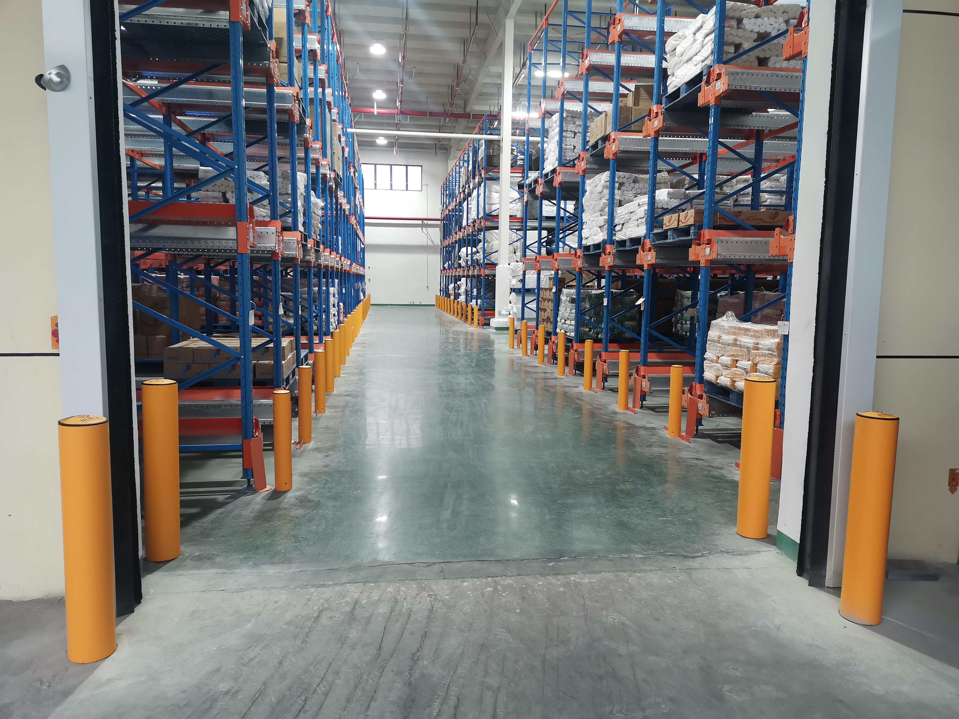 6-Flexible Bollard.jpg