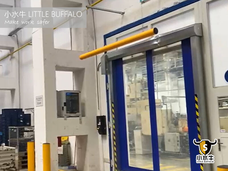 Height Restriction Warning Post