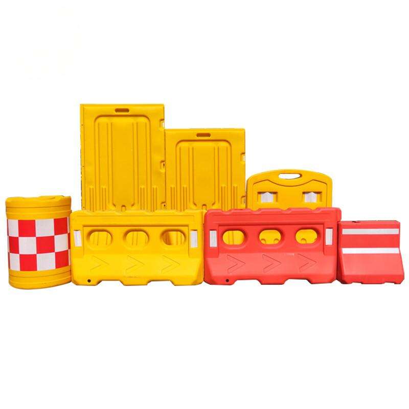 High Quality HDPE High-Density Polyethylene Water-Filled Traffic Safety Barrier Highway Guardrail for Road Application manufacture