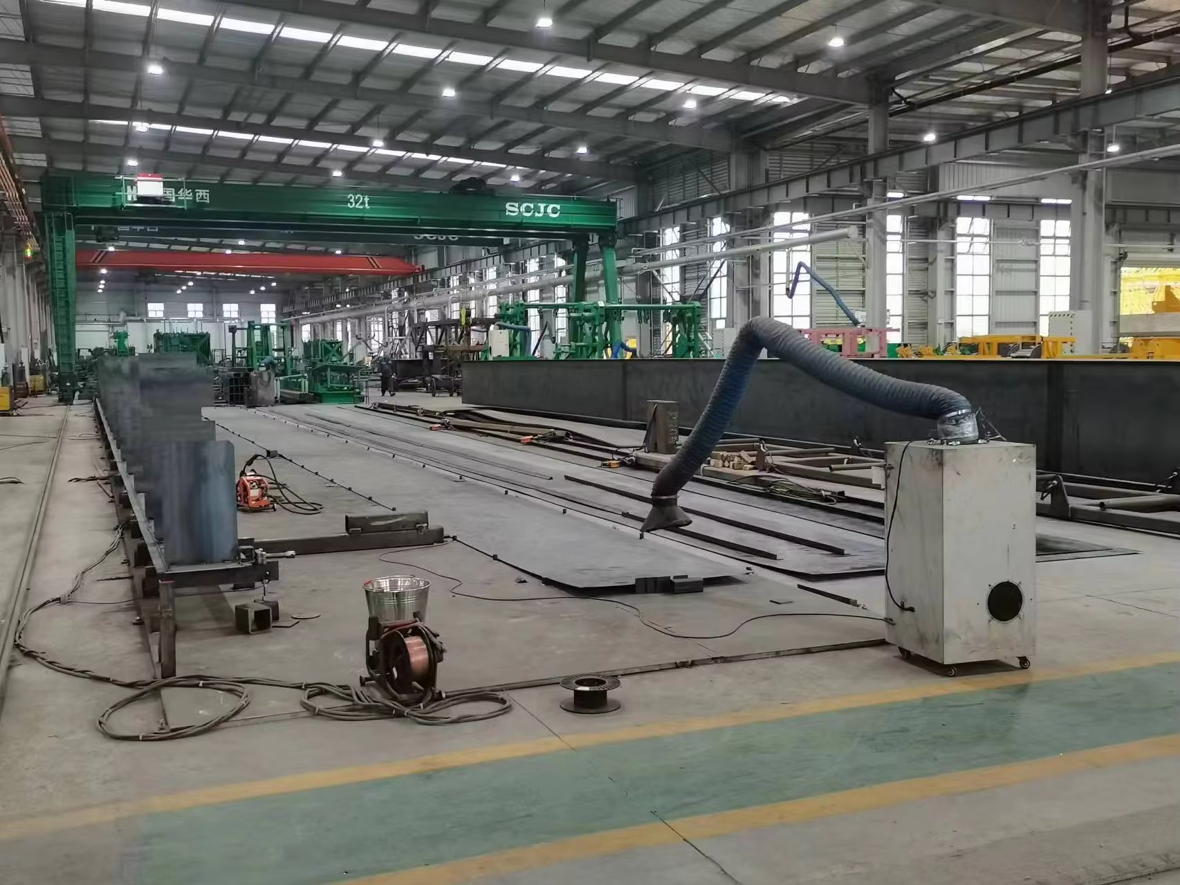 Gantry Overhead Cranes | Heavy-Duty Lifting Solutions