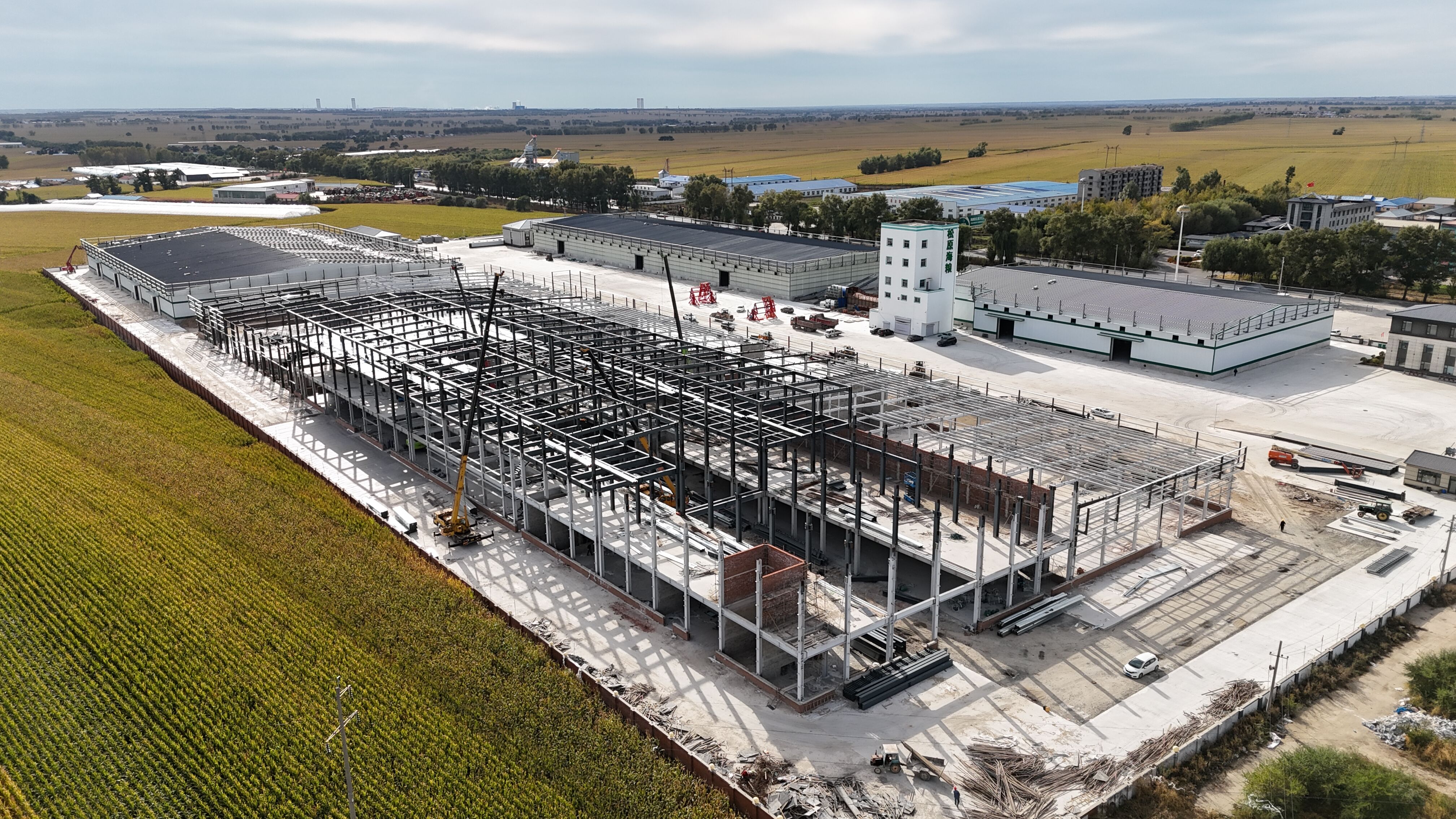​​DJI Drones Provide Unprecedented View of Steel Structure Construction Project​