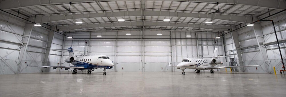 What Specifications Should an Aircraft Hangar Meet for Safety?