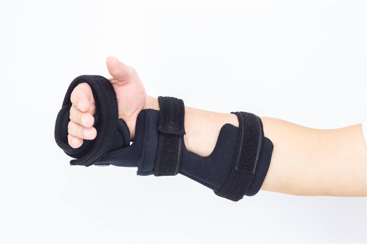 Why Use a Medical Wrist Brace for Sprains