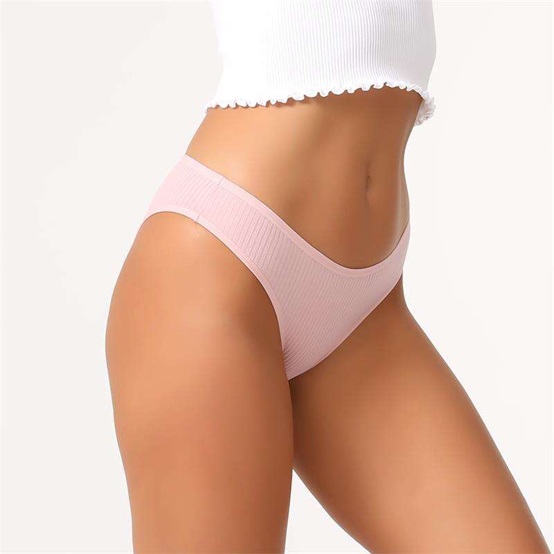 כיסוי בלתי נראה וריבוע שמלות