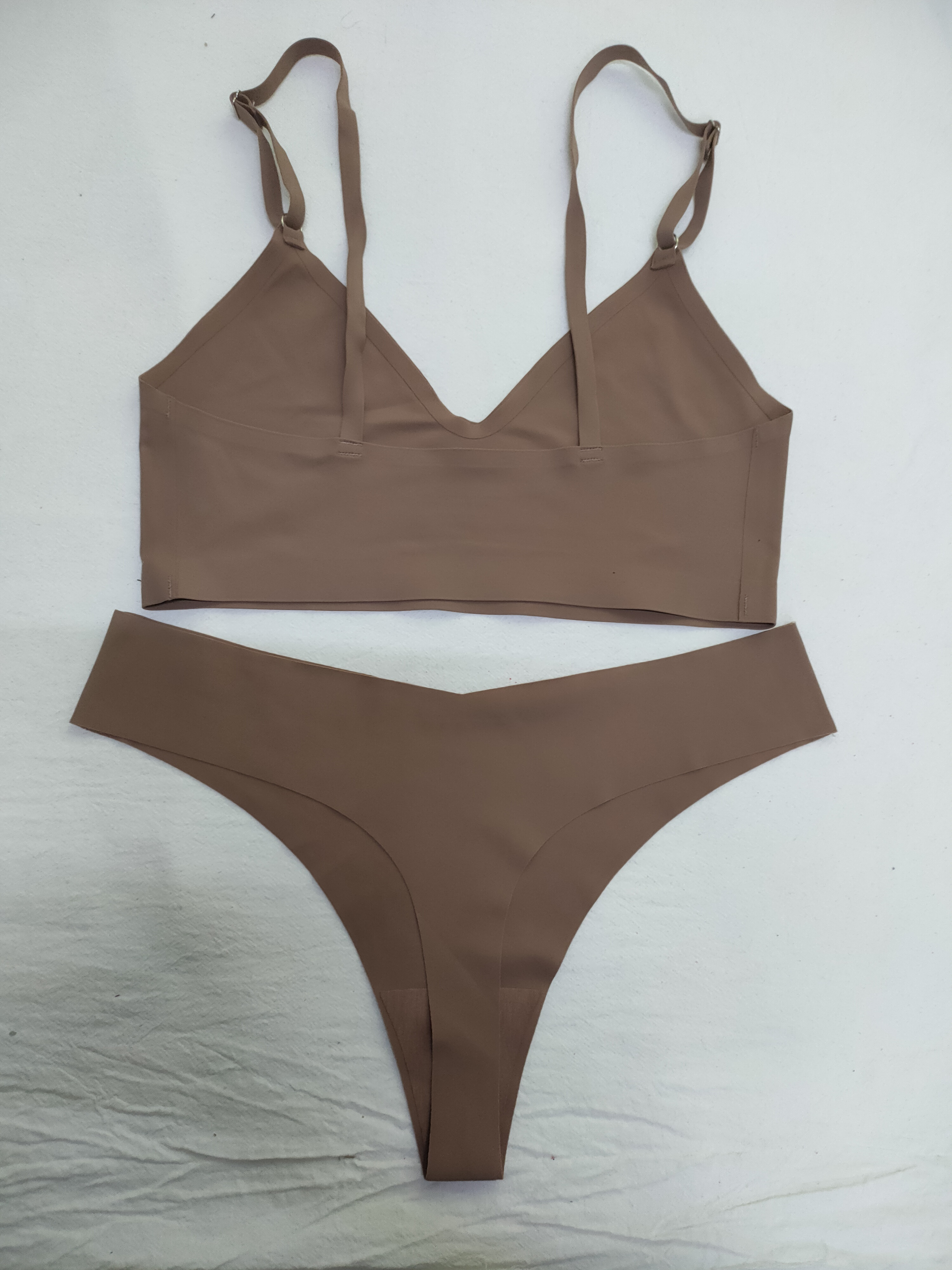 טכנולוגיה מתקדמת של רקמה ובנייה