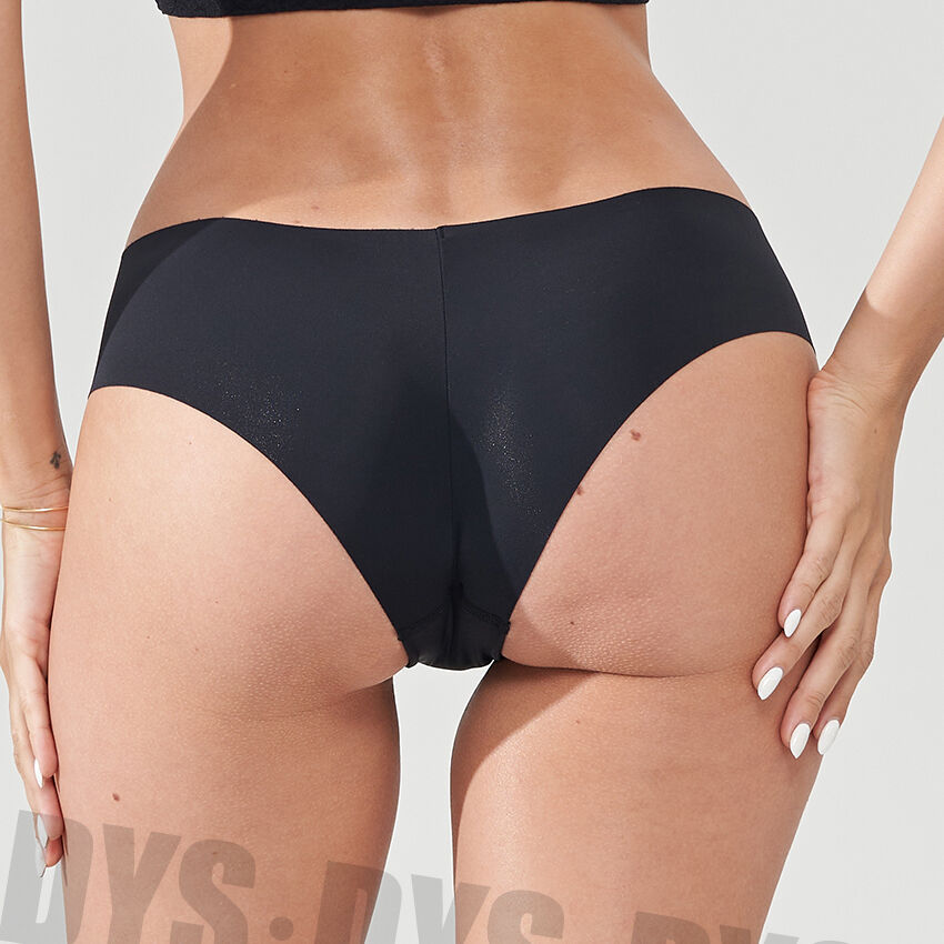 Confidence-Boosting Aesthetic Appeal and Versatile Styling