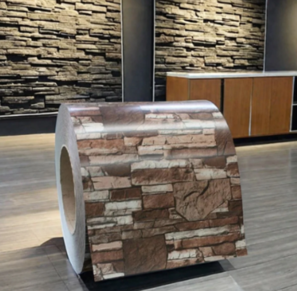 ¿Cuáles son los beneficios de utilizar bobinas recubiertas de color en la construcción?