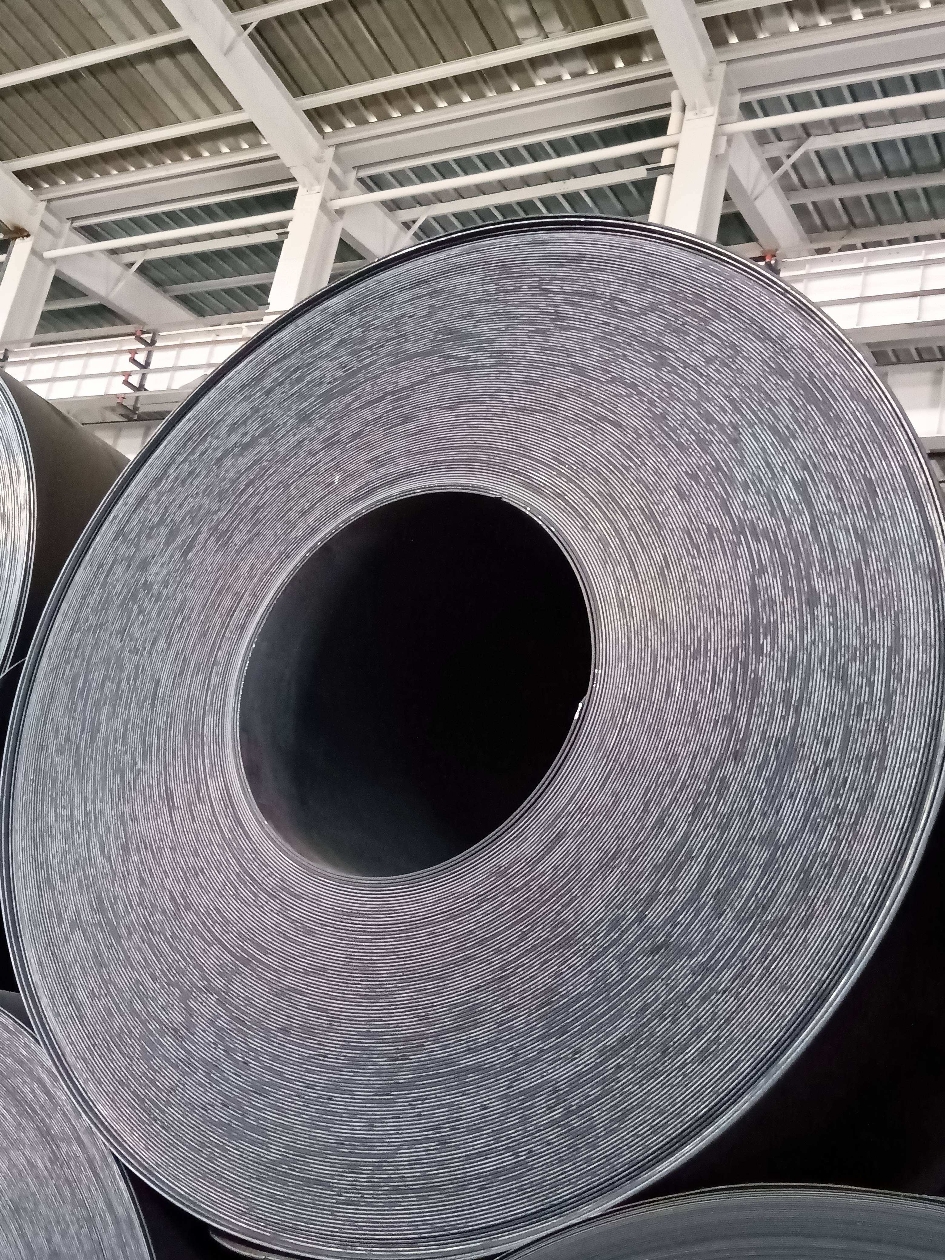 Wysokiej jakości cewki stalowe walcowane na gorąco do zastosowań wielosektorowych